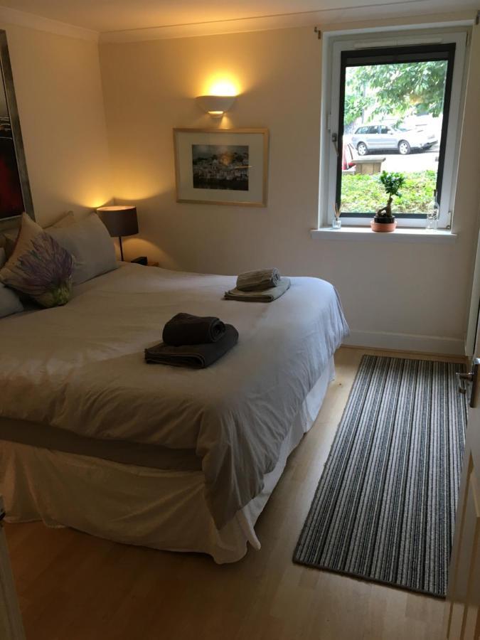 Holyrood Park Apartment Edinburgh Eksteriør bilde